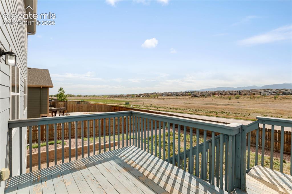 7352 Bigtooth Maple Drive