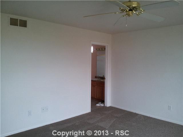 6105 Straight Arrow Point