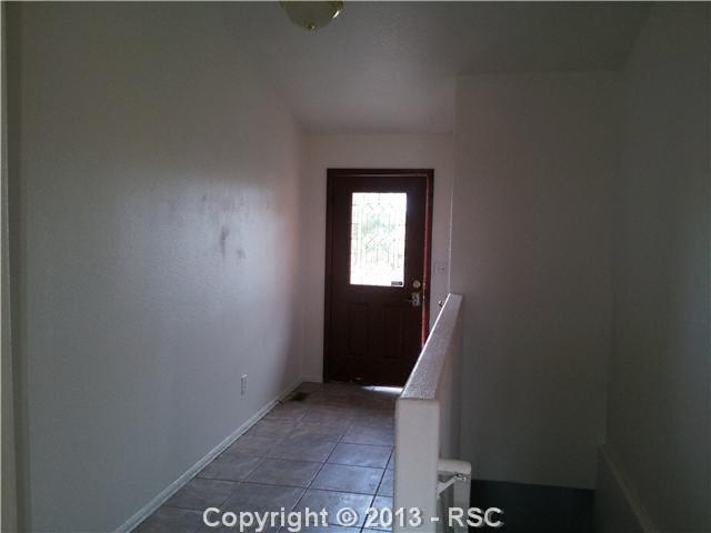 6105 Straight Arrow Point