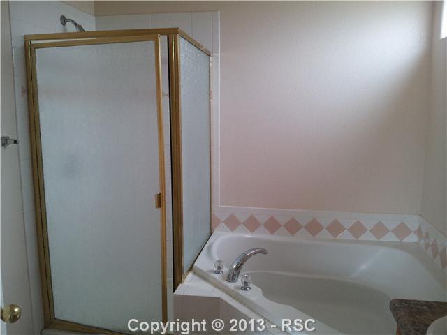 6105 Straight Arrow Point