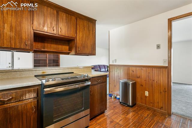 3821 Manchester Street