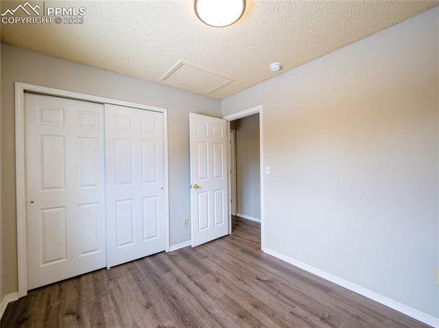 7238 Moss Bluff Court