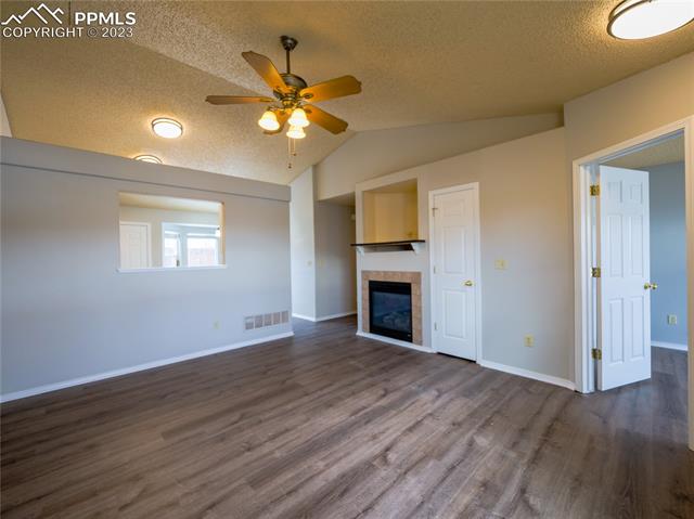 7238 Moss Bluff Court