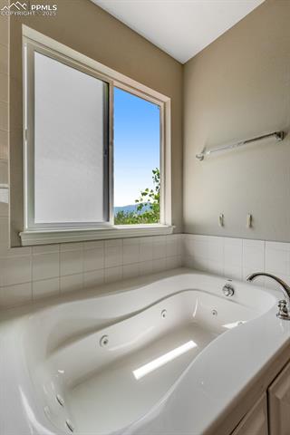 10120 Coyote Gulch Court