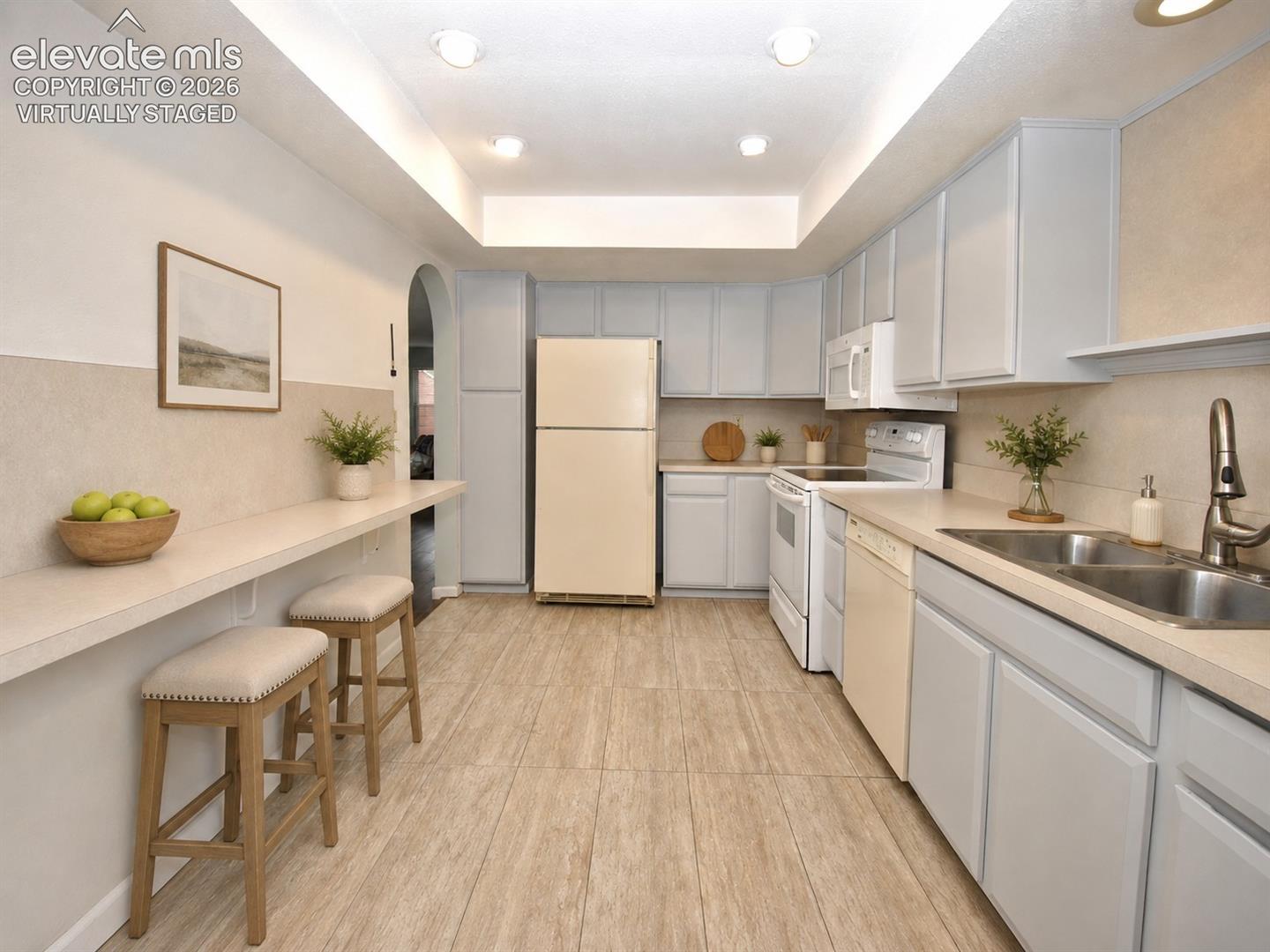 488 W Rockrimmon Boulevard Unit: G