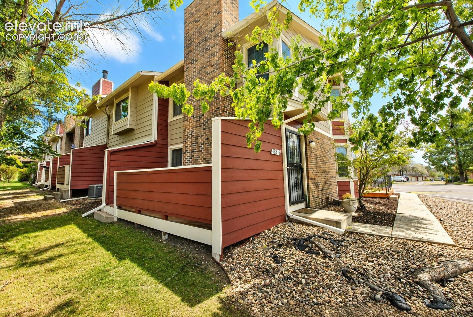 488 W Rockrimmon Boulevard Unit: G