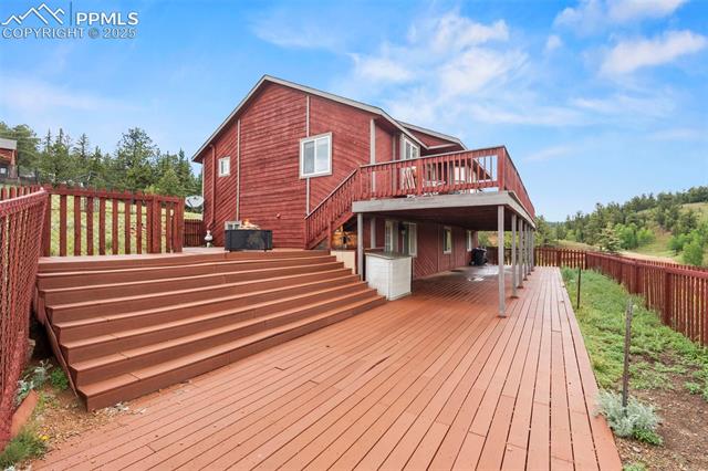 255 Twin Lakes Drive