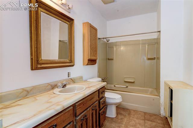 16001 County Road 21