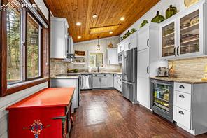 126 Pinewood Circle