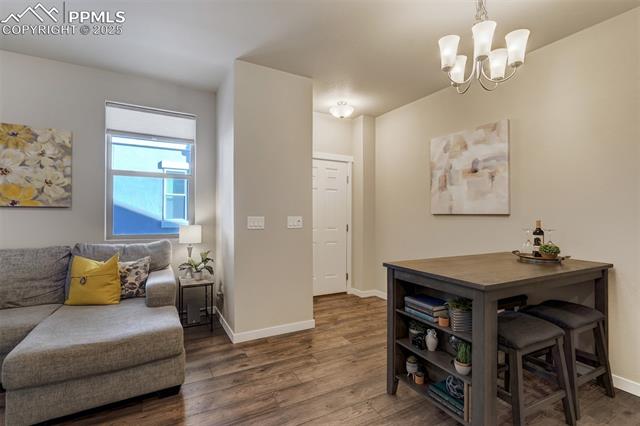 10717 Autumn Gold View