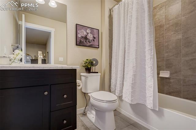 10717 Autumn Gold View