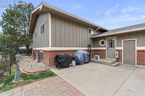 6879 Fielding Circle