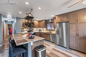 6879 Fielding Circle