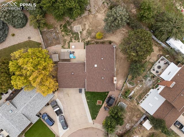 6879 Fielding Circle