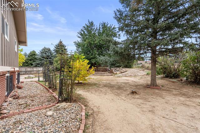 6879 Fielding Circle