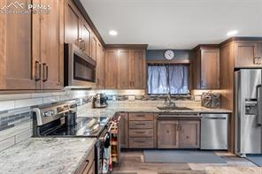 6879 Fielding Circle