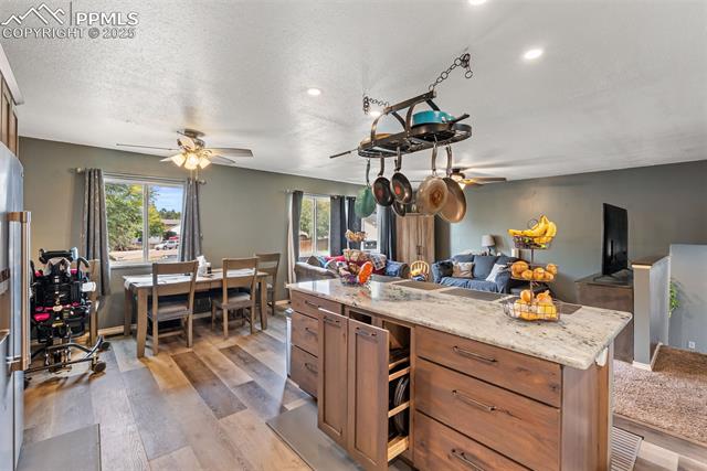 6879 Fielding Circle