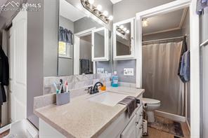 6879 Fielding Circle