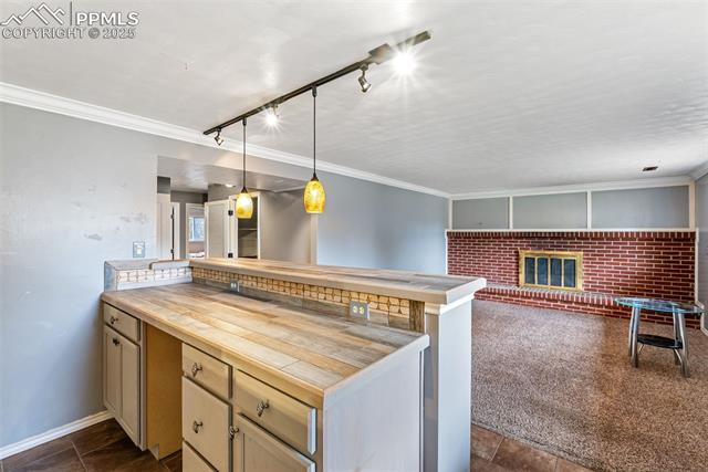 6879 Fielding Circle