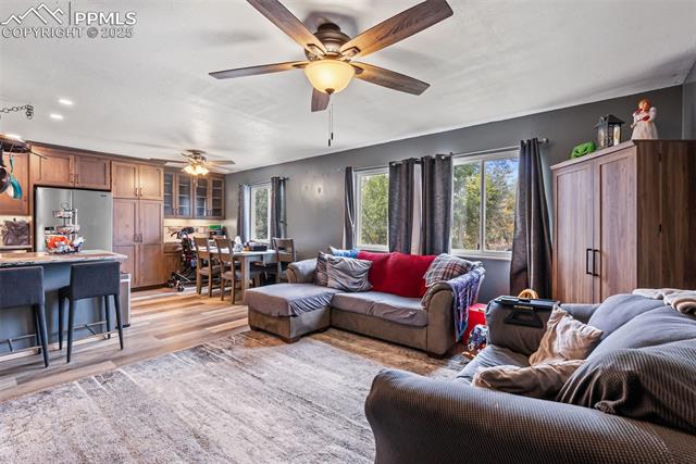 6879 Fielding Circle