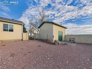 1253 N Stratton Drive