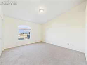 1253 N Stratton Drive