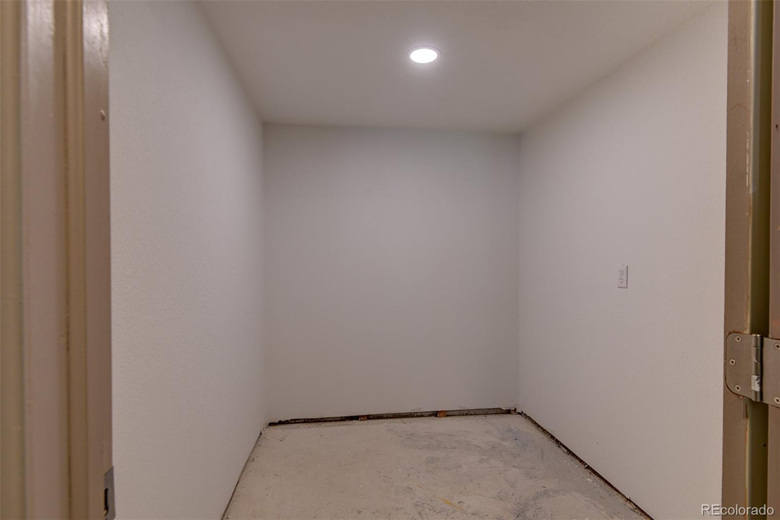 451 Fern Road