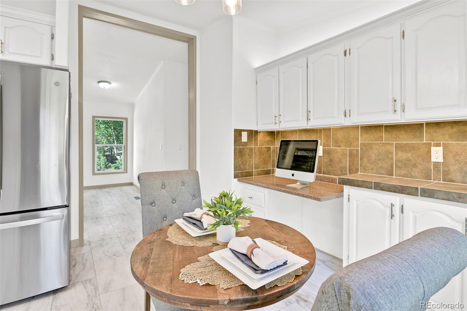 451 Fern Road
