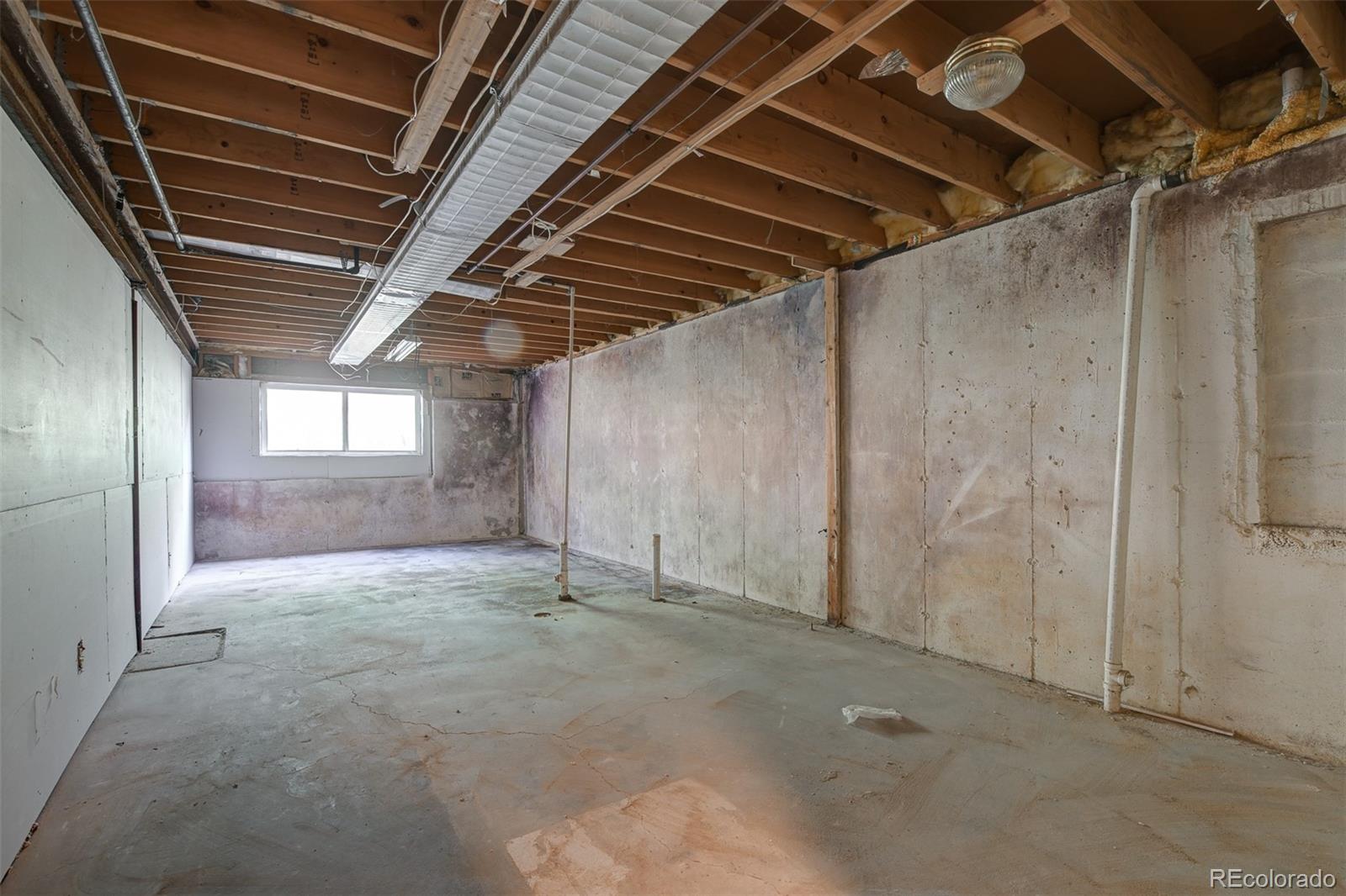 451 Fern Road