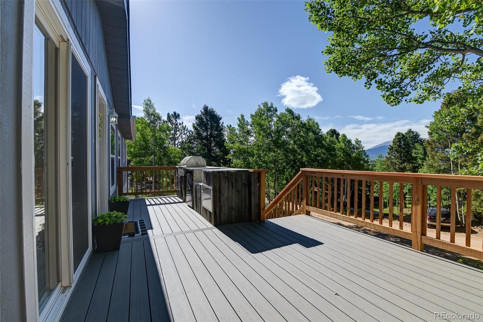 451 Fern Road