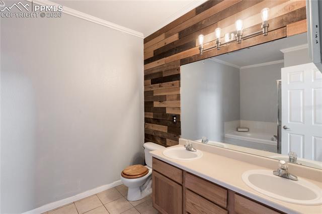 605 Cougar Bluff Point 202