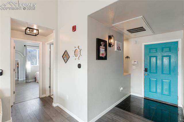 605 Cougar Bluff Point 202