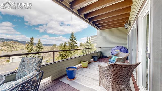 6301 Perry Park Boulevard 9