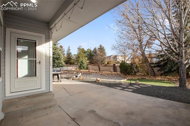 9825 Pleasanton Drive