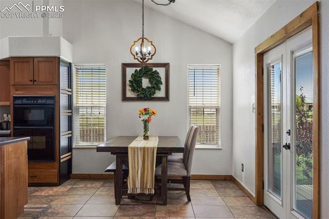 4360 Los Ranchitos Drive