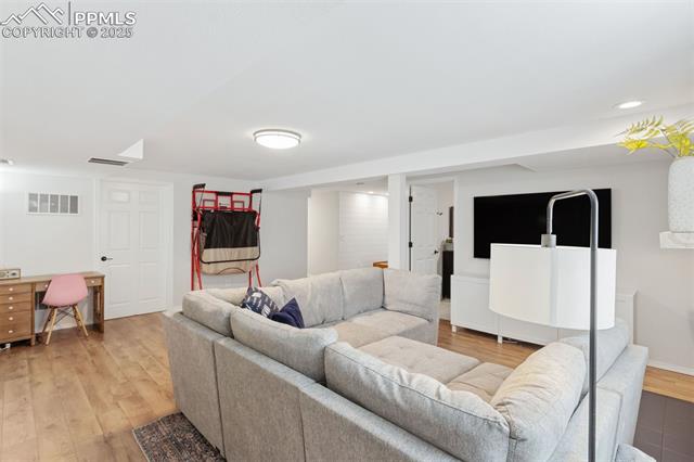 3880 Schoolwood Court