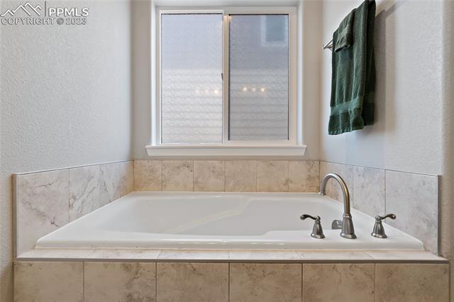 12781 Winding Glen Lane