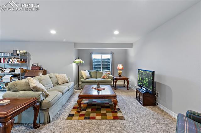 12781 Winding Glen Lane