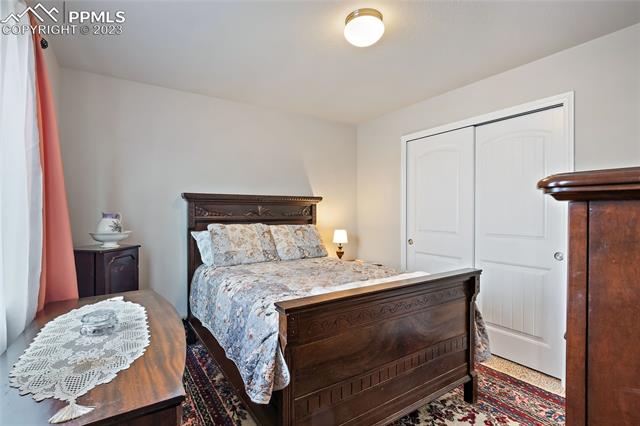 12781 Winding Glen Lane