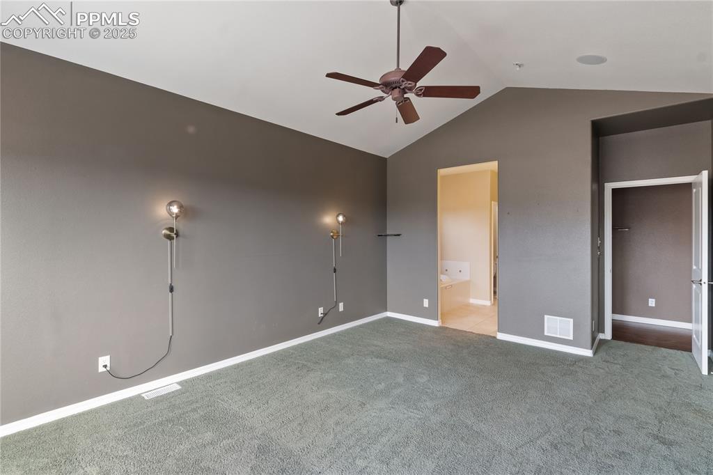 4904 Mushroom Rock Court