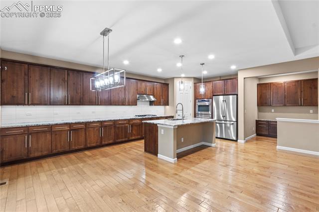 8118 Cedarstone Lane