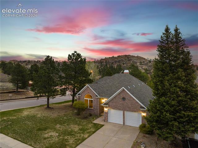 1805 Manning Way