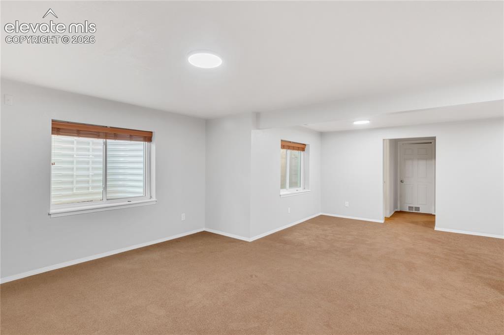 1805 Manning Way