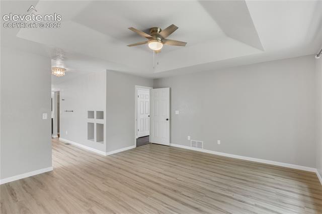 1805 Manning Way