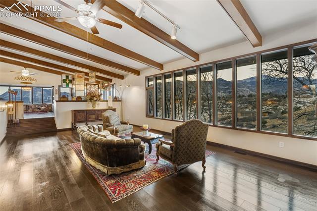 2190 Mesa Road