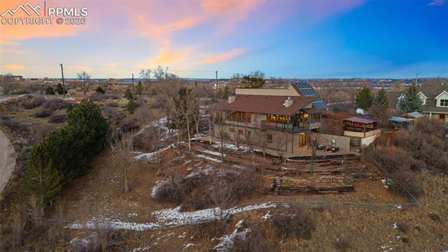 2190 Mesa Road