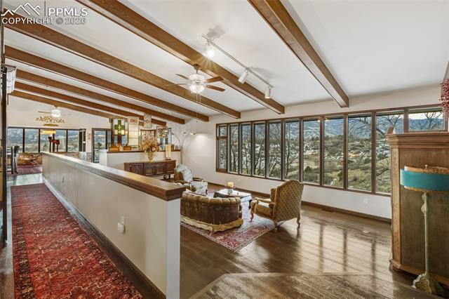 2190 Mesa Road