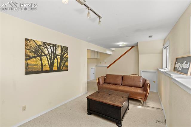 1215 Sunset Road