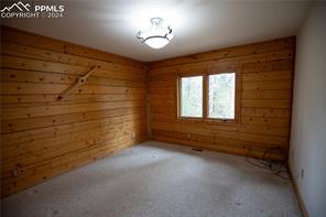379 Chinook Road