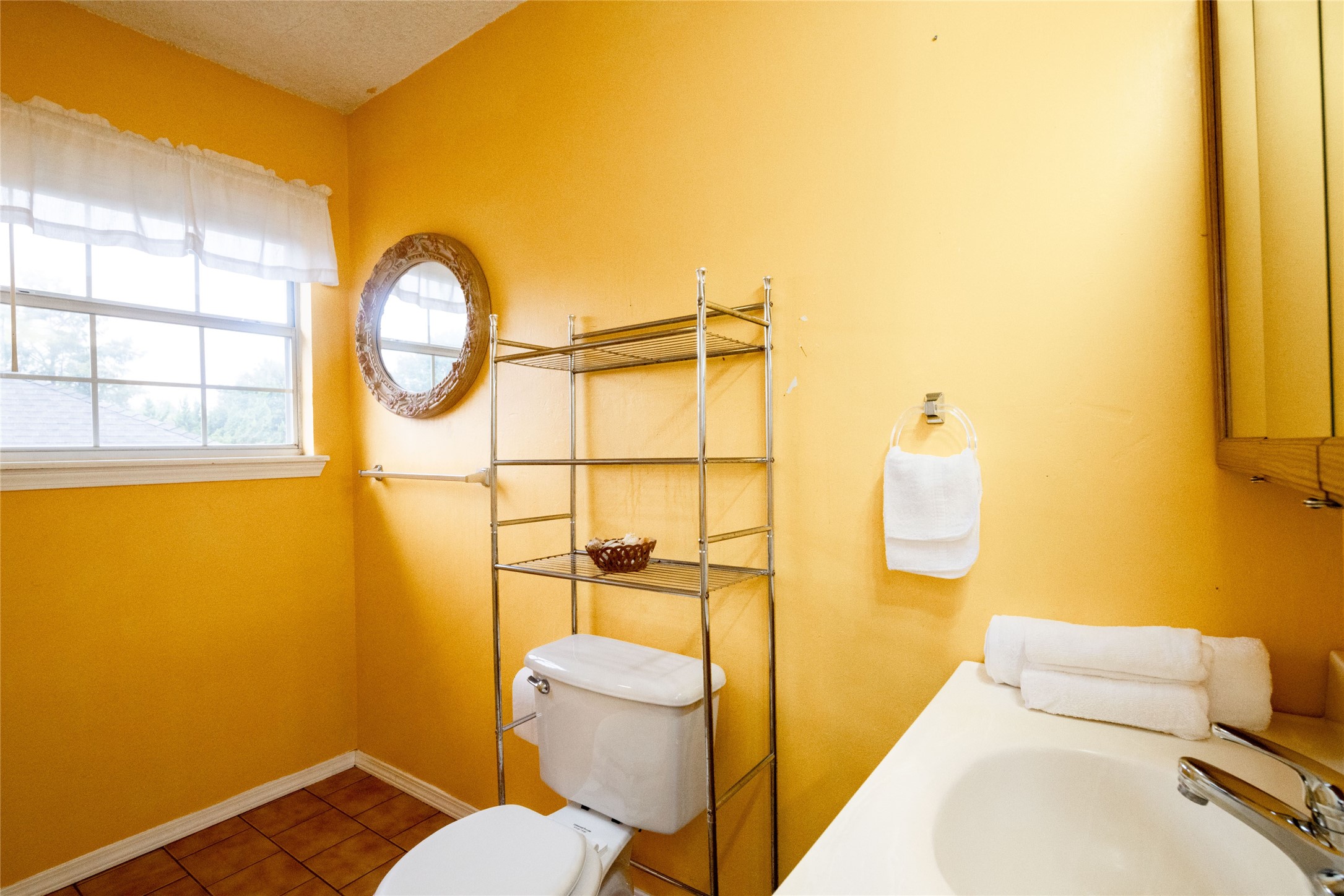 2707 Knoll Trail